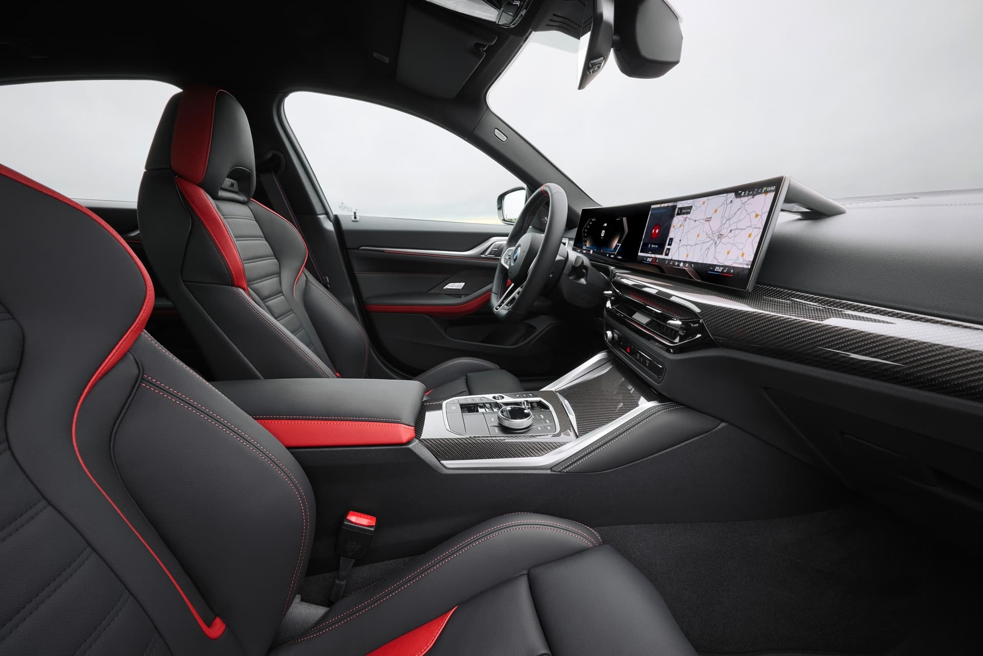 auto_bmw_nowe-samochody_bmw-i4-m60_a279eb2b Kabina, kokpit BMW i4 M50 Gran Coupé po liftingu G26