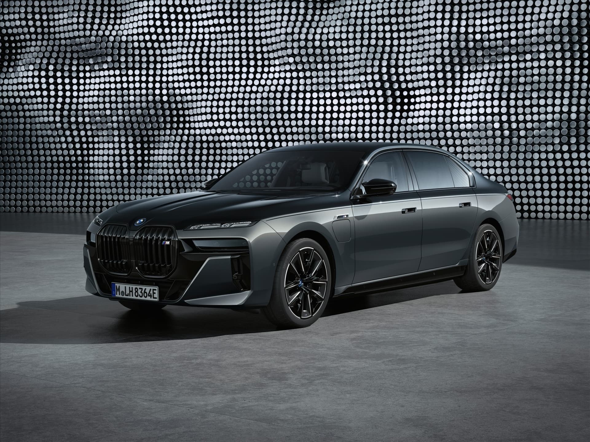 BMW serii 7 (G70) z napędem hybrydowym Phev